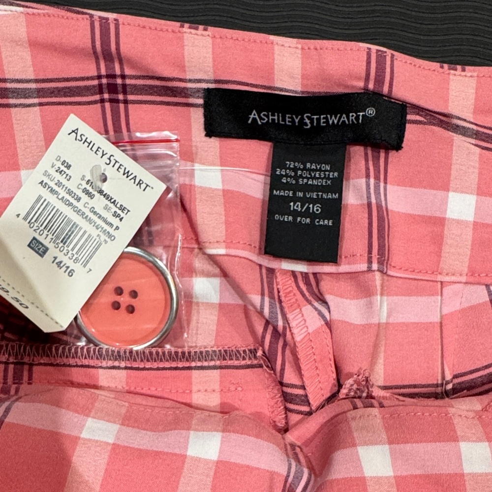 Ashley Stewart Plaid pant and blazer set - Picture 11 of 13